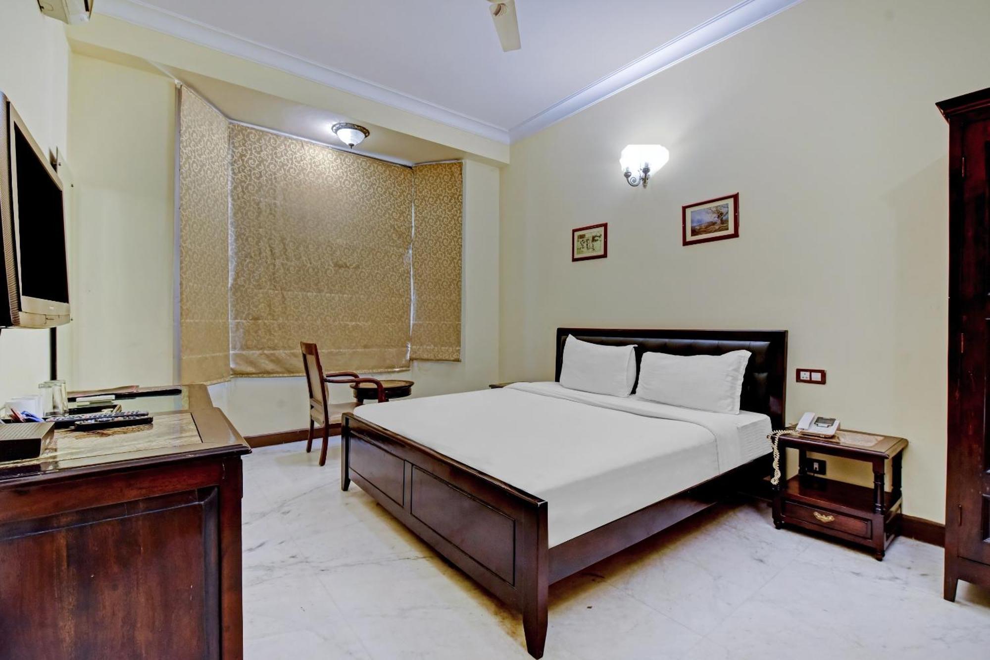 Collection O Hotel Four Boutique Kukas Экстерьер фото