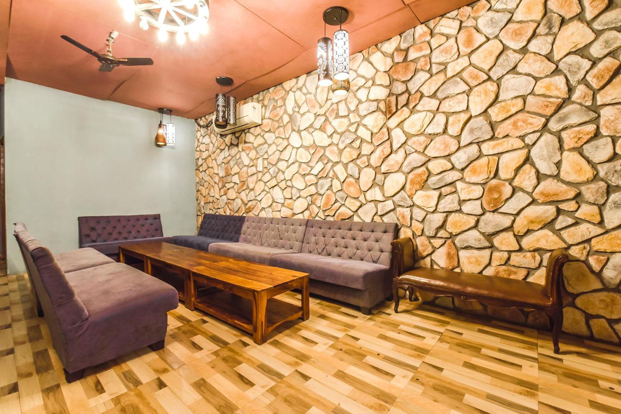 Collection O Hotel Four Boutique Kukas Экстерьер фото